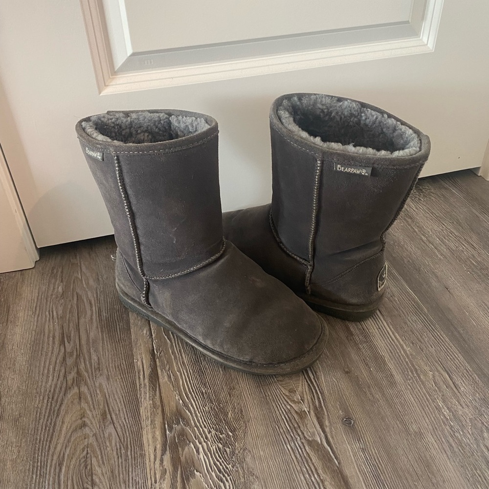 Grey bear paw boots
